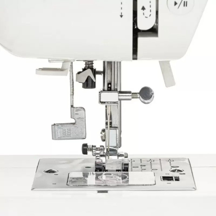 Швейная машина Janome іSEW R200